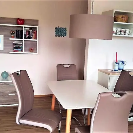 Strandhaus 45481 * Lobbe